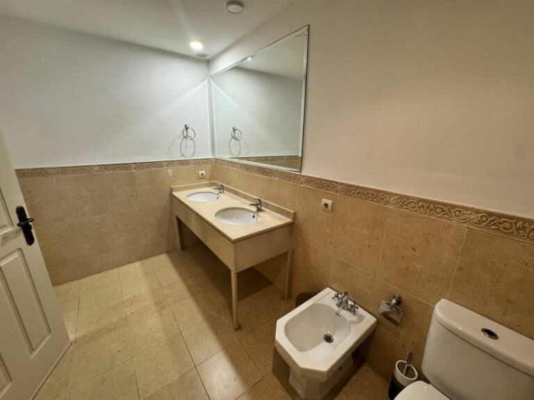 8f029704b64c6ec76808312455aa89d1 - 13