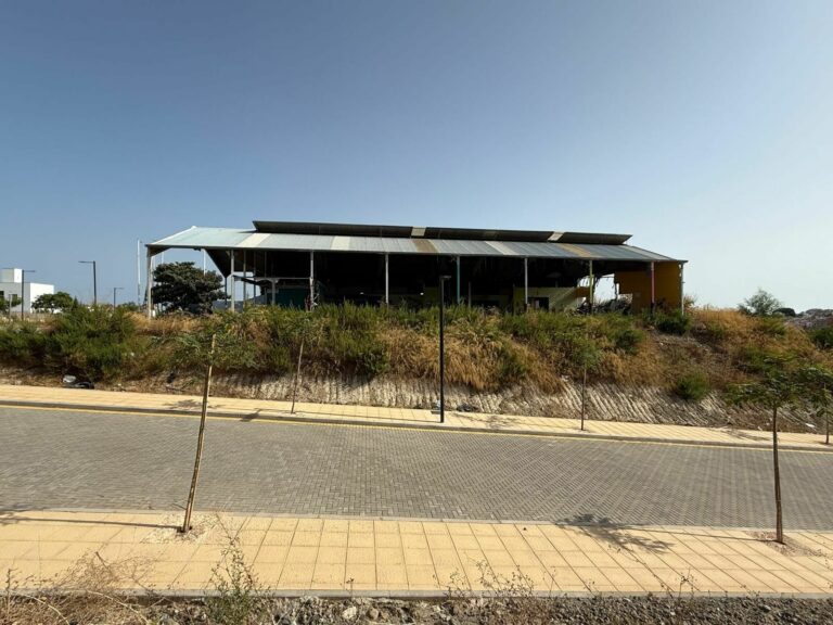 8fe056a50a61120ce7dcc61a1d9570f3 - 5