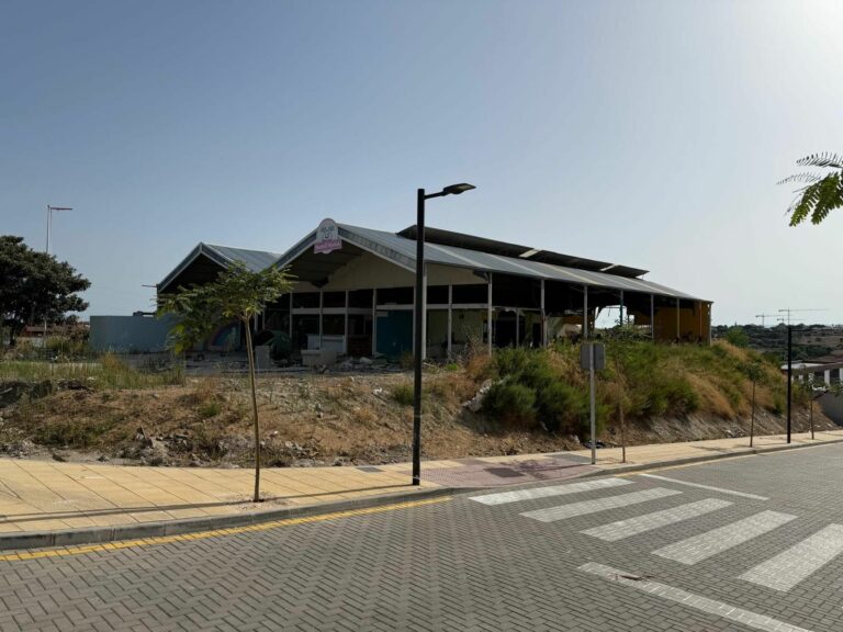 8fe056a50a61120ce7dcc61a1d9570f3 - 6