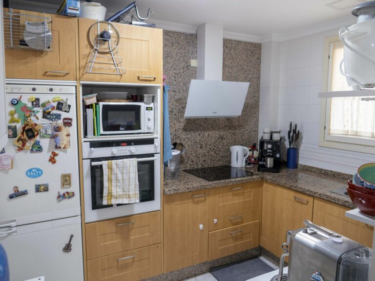 9002aa89936961f430d3f138d4220686 - 12