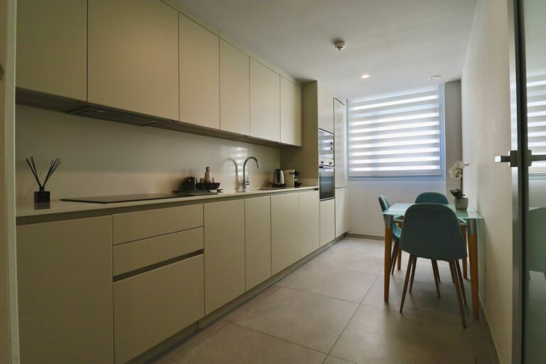 908a96c6eb8ed6491c0b31a78eed3524 - 14