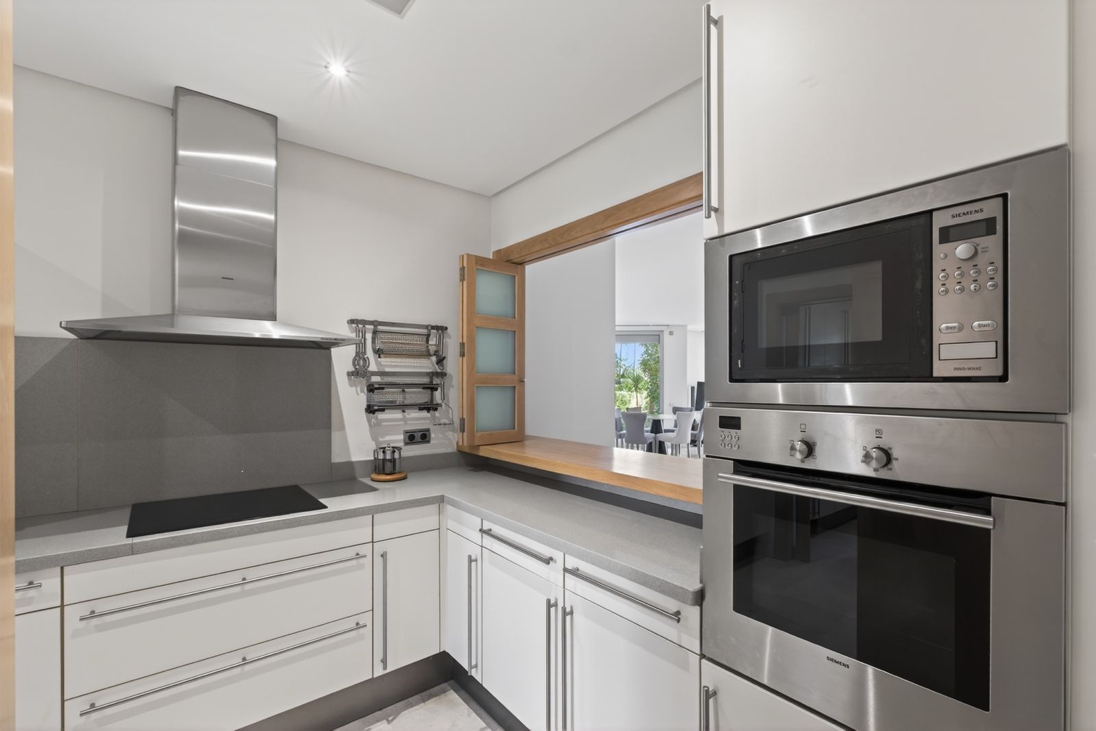 90b17a2cae818f46d20030b06df84845 - 15