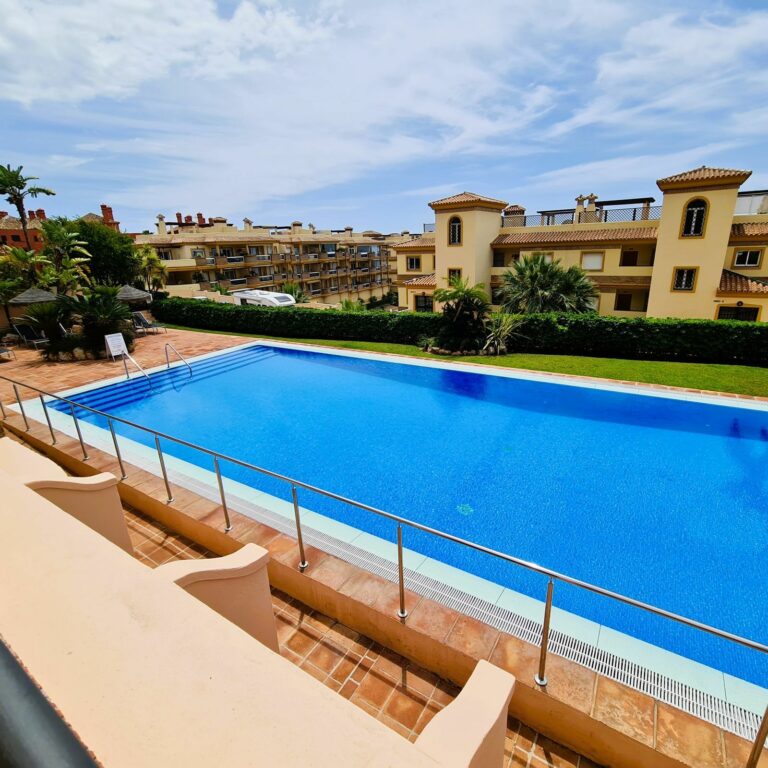 918bc5a55fd29ab3d4bc14feefe45d6e - 12