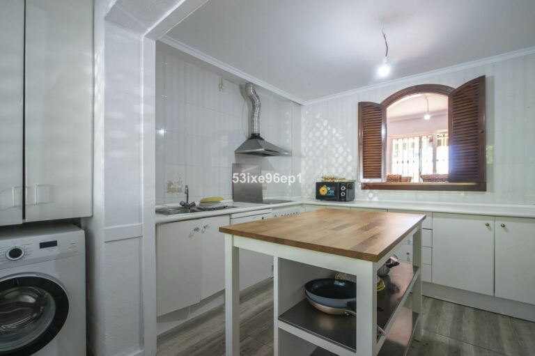 94428db136a8f3765e96c43295b6a5e5 - 9