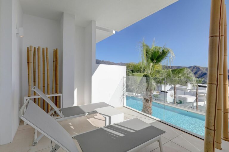 948f547f7f2d05567a187fd613887f91 - 4