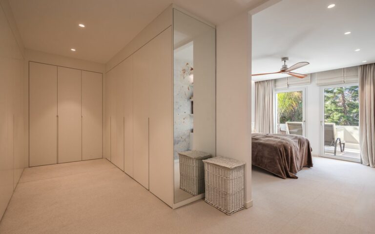 94db032b5999db39c7c85f7103b7482d - 13