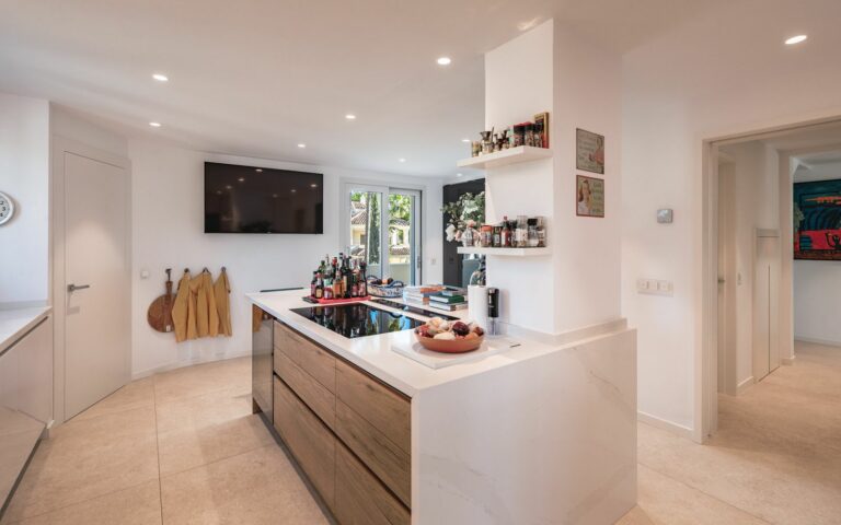 94db032b5999db39c7c85f7103b7482d - 8