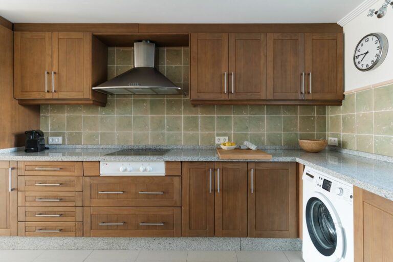 9548750a1b91c3c388756dbad7e4d71b - 8