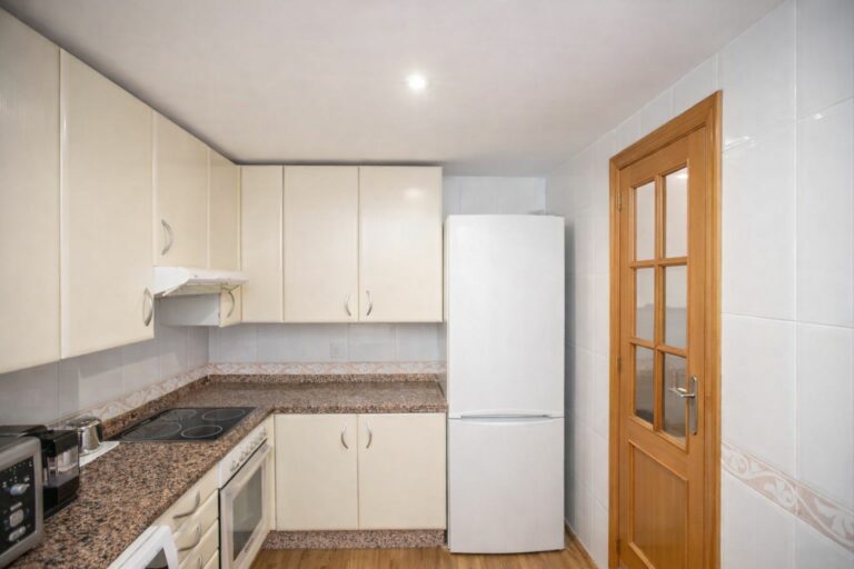 9669cadb48a0ef35adf83ad50882d8a0 - 7