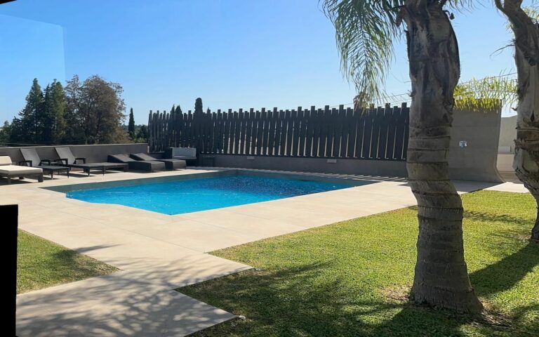 983abd4990e4e3fe47376e447f2de03e - 14