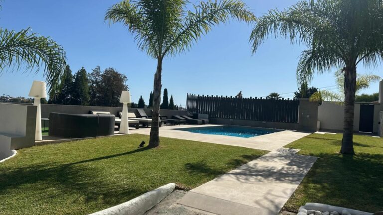 983abd4990e4e3fe47376e447f2de03e - 2