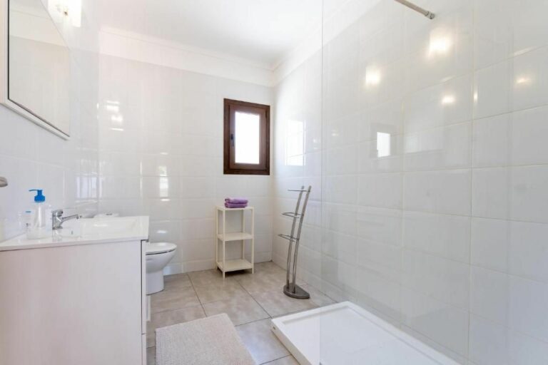 987f27d586bc3c538d82006786062993 - 3