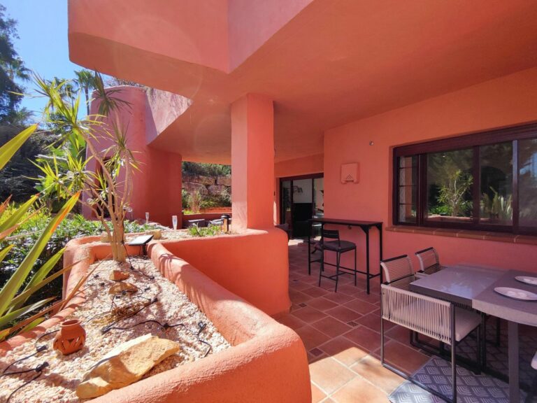 98ac13bf4c8d849fb73eeebec19251c5 - 12