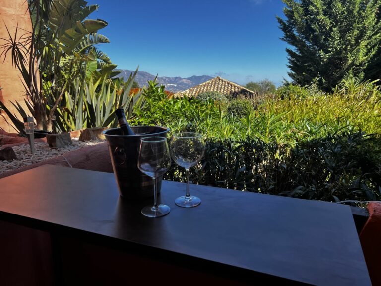 98ac13bf4c8d849fb73eeebec19251c5 - 15