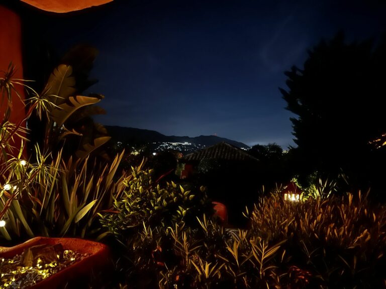 98ac13bf4c8d849fb73eeebec19251c5 - 16