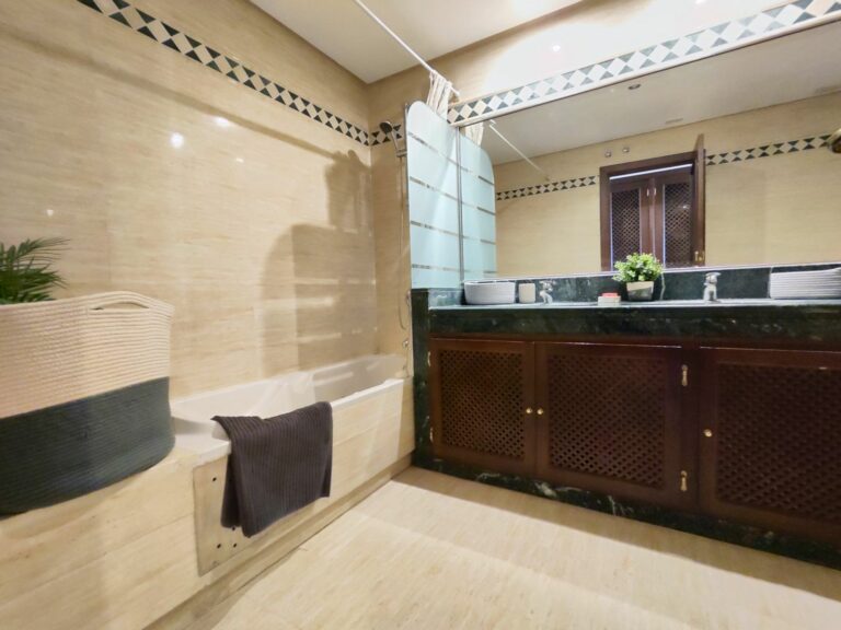 98ac13bf4c8d849fb73eeebec19251c5 - 9