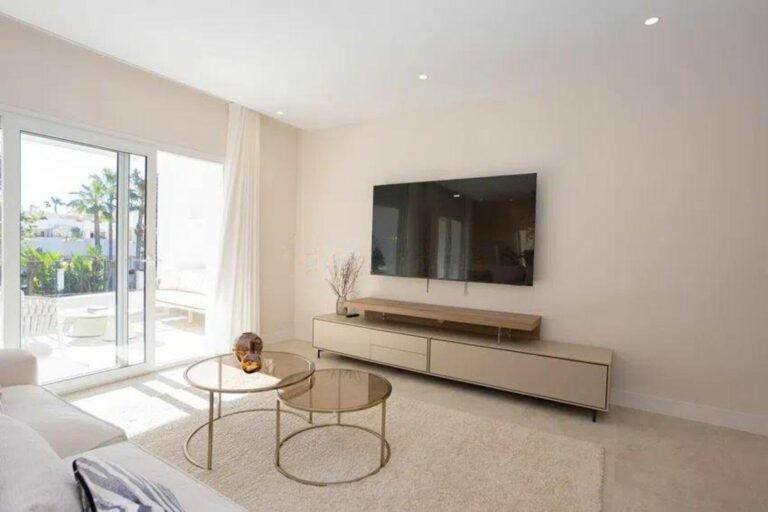 9912282a2dd8dd435f5942c8c9c7316e - 10