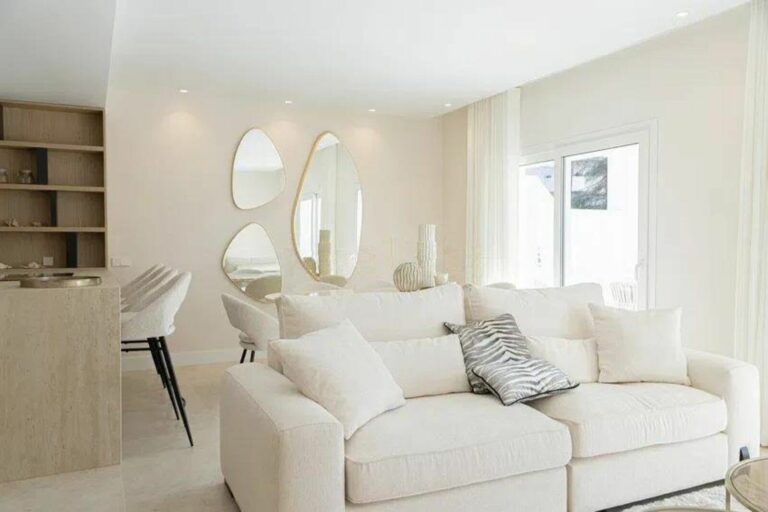 9912282a2dd8dd435f5942c8c9c7316e - 5