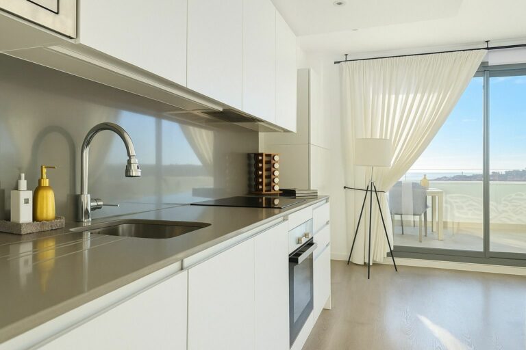 991f3ef3446a898b3bdafbd0ec036f58 - 14