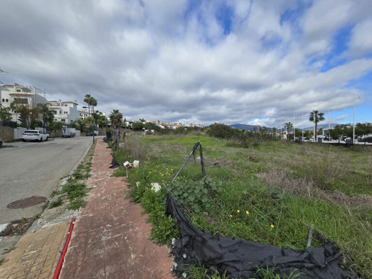 99ca491654f0c32476a6bf58455138bd - 3