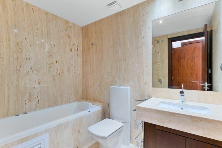 9b71776b22c1d944604d86a629865030 - 10