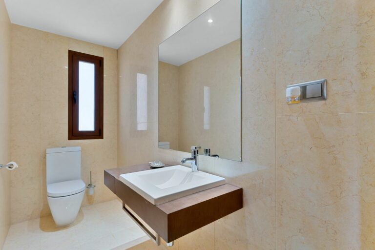 9b71776b22c1d944604d86a629865030 - 6