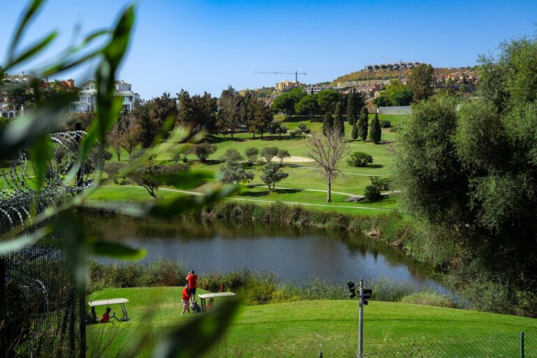 9b7e71827957809497d914efb4edf9b3 - 1