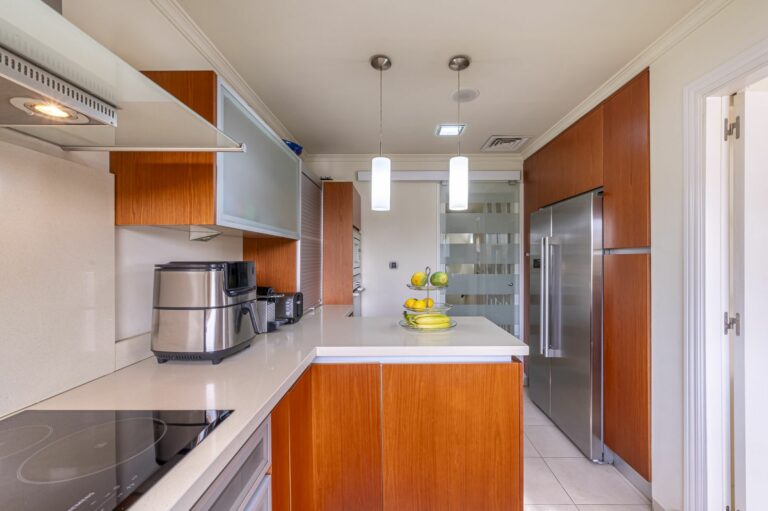 9c6cf3723f7bad42cb517331184b6249 - 11