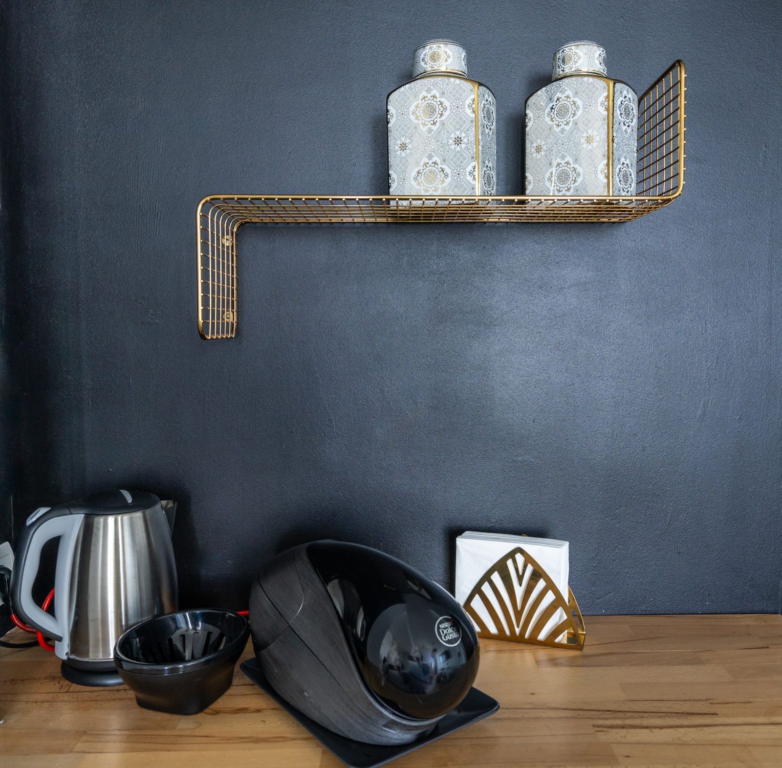 9dfc959dd45c84c121759d4cbeee763f - 10