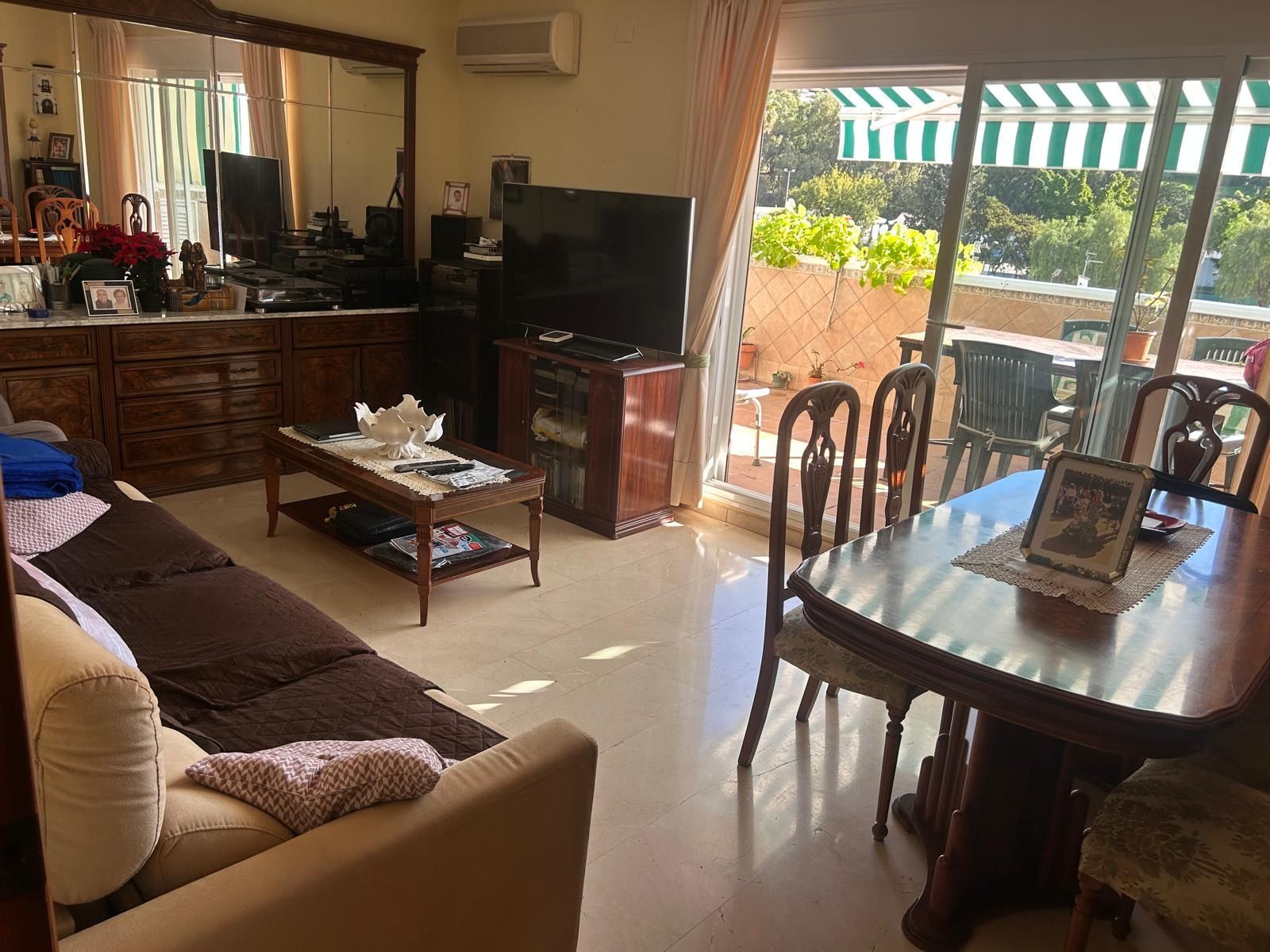 9e5ea395afaa9462bf5fe3e44d9ec2ef - 15