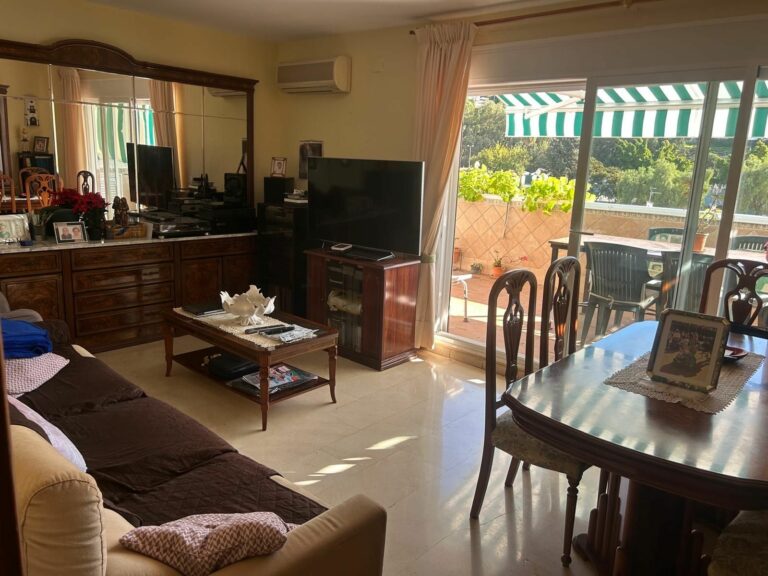 9e5ea395afaa9462bf5fe3e44d9ec2ef - 3