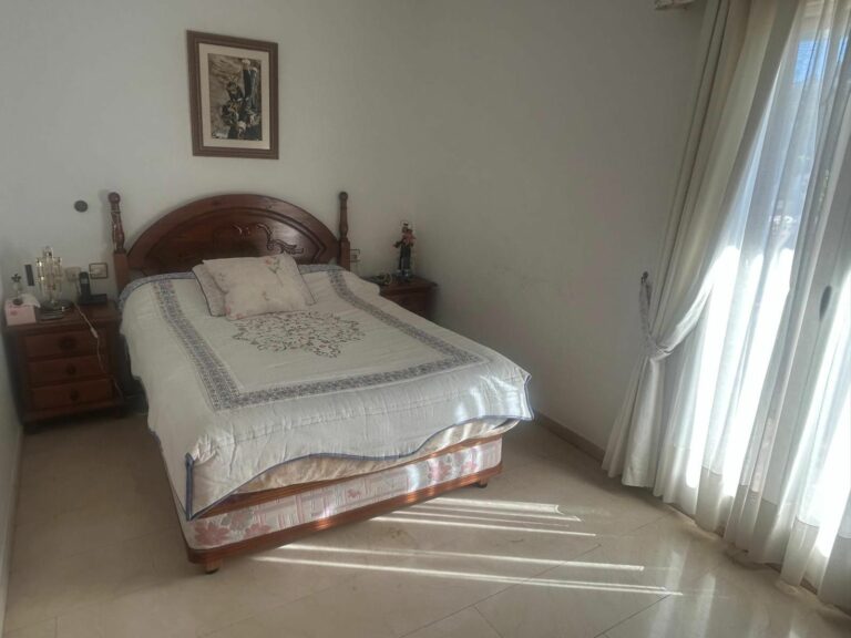 9e5ea395afaa9462bf5fe3e44d9ec2ef - 7