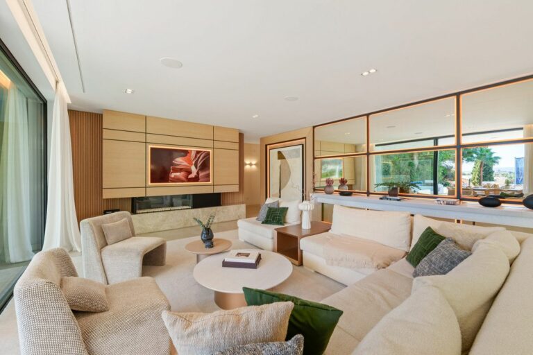 9e94cdb0149f9980b22b8a76258fec20 - 3