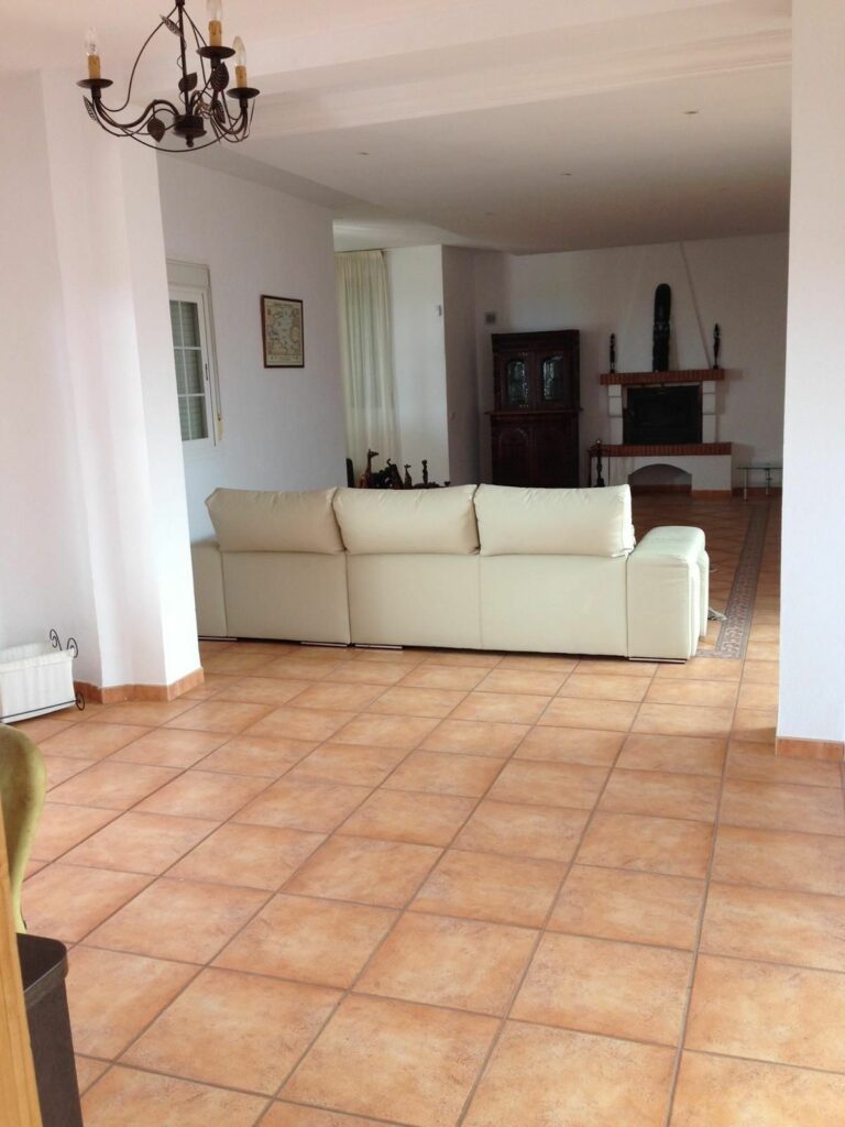 9f6c1a8faa93ad436dd489e98b3502c9 - 3