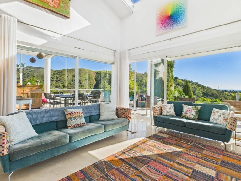 9f70a5a77f40052c9d04ea5d1f686925 - 10