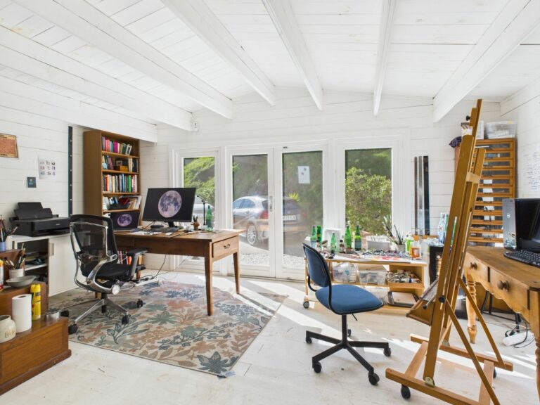 9f70a5a77f40052c9d04ea5d1f686925 - 12