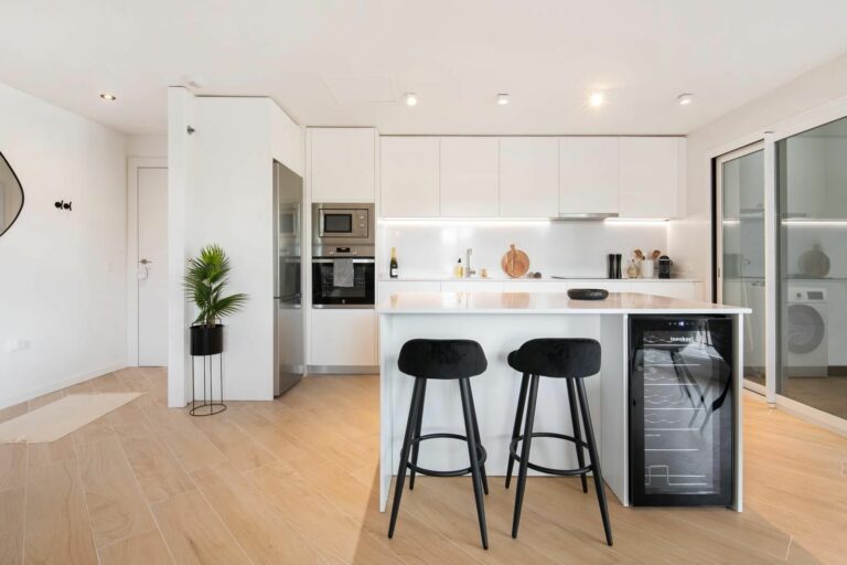 9f8162217fdd1c69137e2990c45304fd - 2