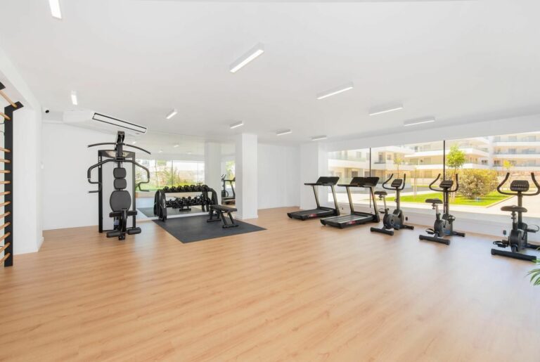 9f8162217fdd1c69137e2990c45304fd - 9