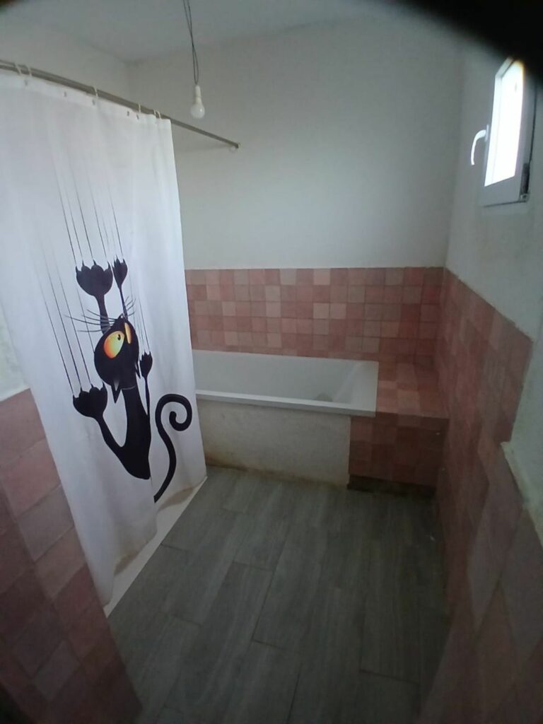 a0aed1ba71006b2dfbff28eca22f3a7d - 16