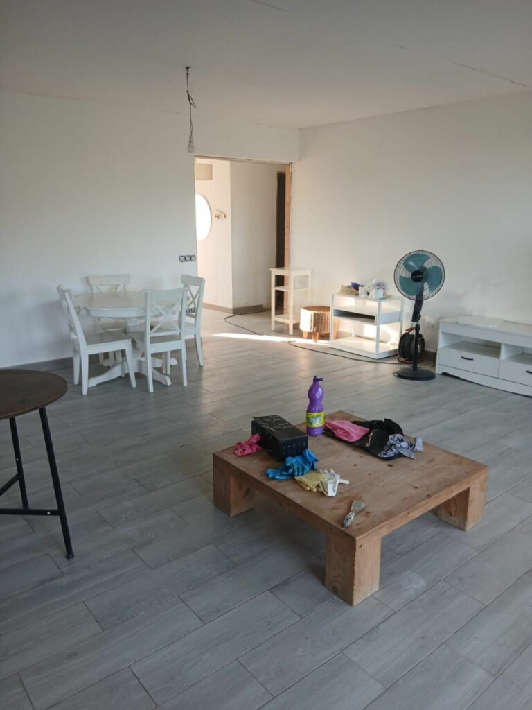 a0aed1ba71006b2dfbff28eca22f3a7d - 4