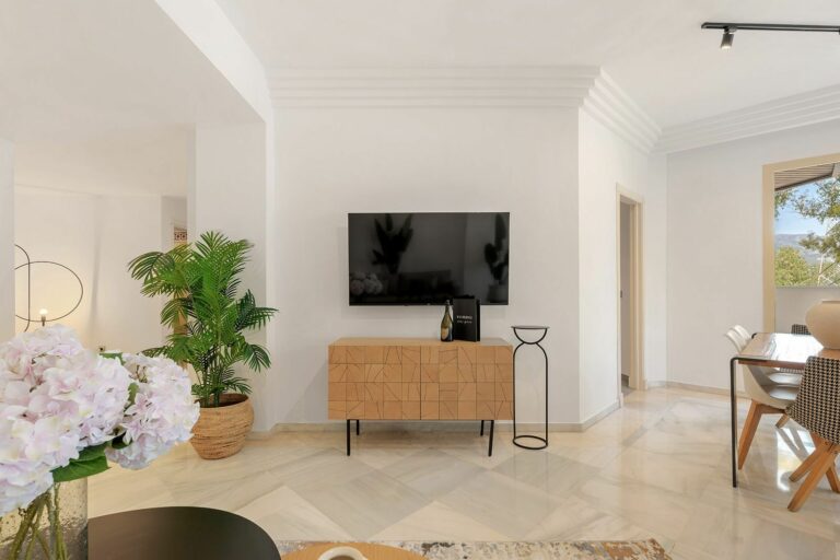 a0bdf9a127be9c07cf259d1003ef41d1 - 5