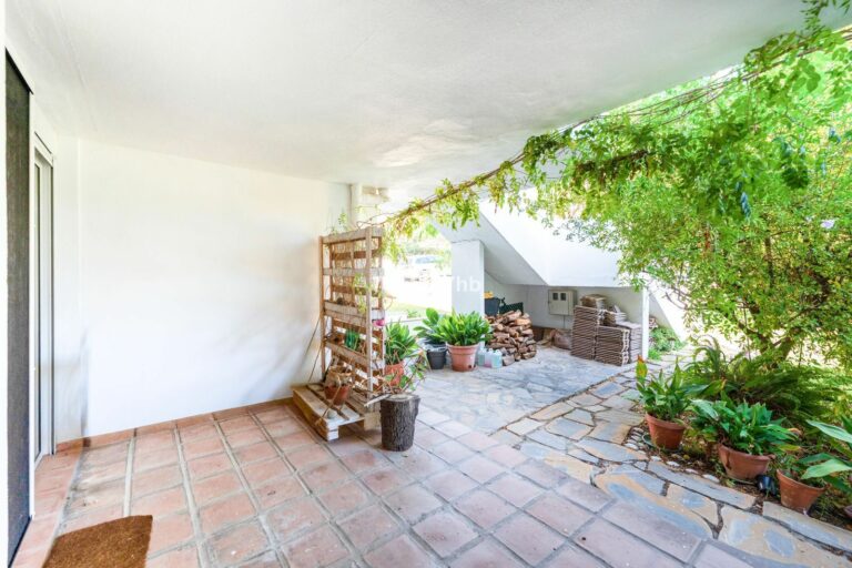 a1c9acf5edb0ab38798f18e94e2178d9 - 10