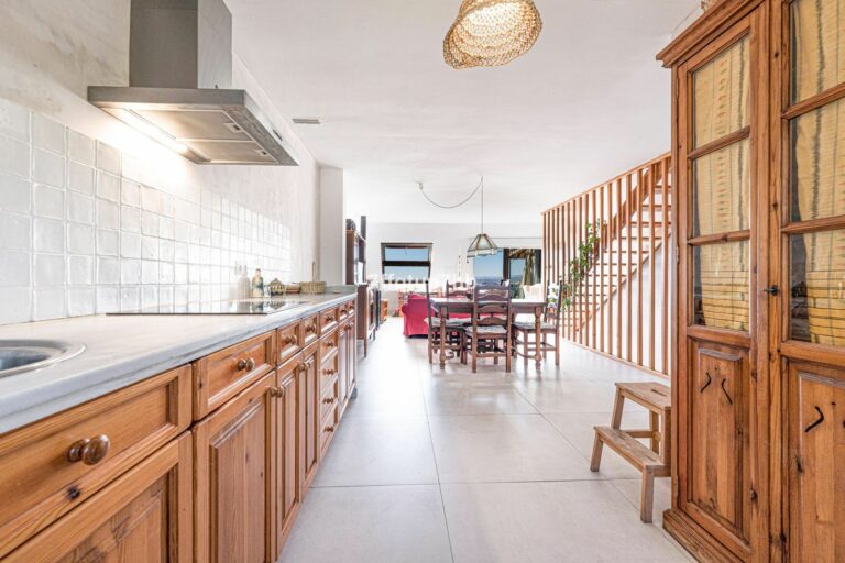 a1c9acf5edb0ab38798f18e94e2178d9 - 3