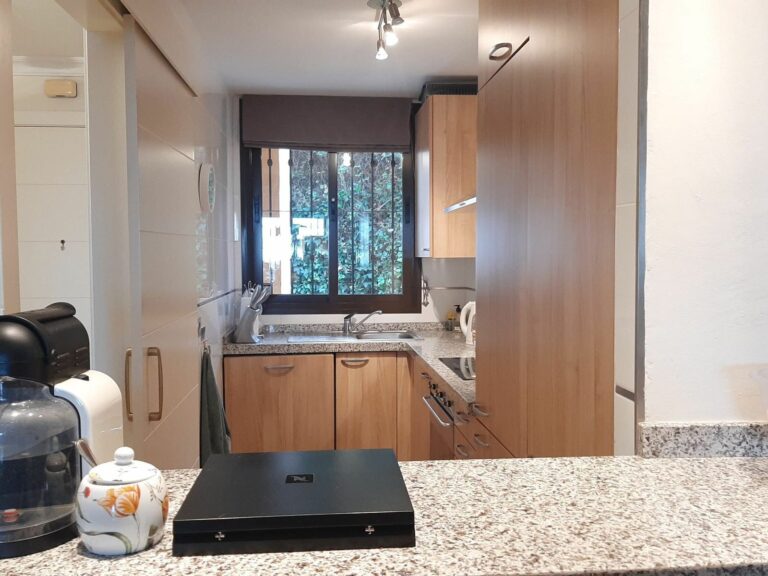 a210e10922758608e55f80d81b7a4120 - 9