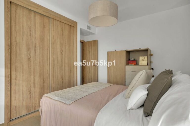 a35991ade480db1e3fced01e9915060f - 10