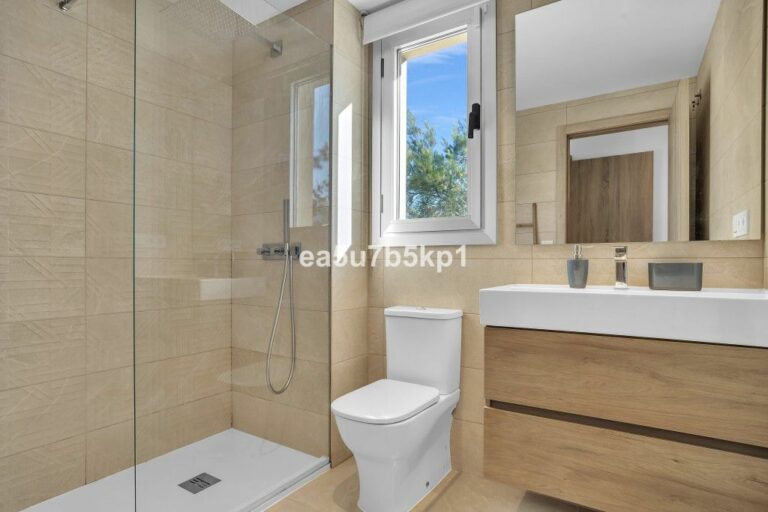 a35991ade480db1e3fced01e9915060f - 11