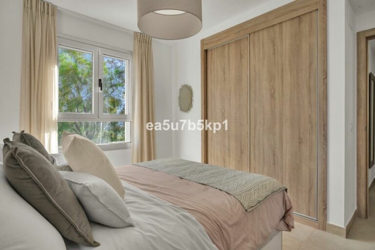 a35991ade480db1e3fced01e9915060f - 9