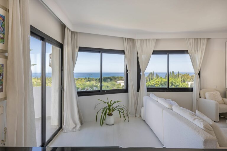 a557d47d14ddef5ff48a169797b63ef3 - 5