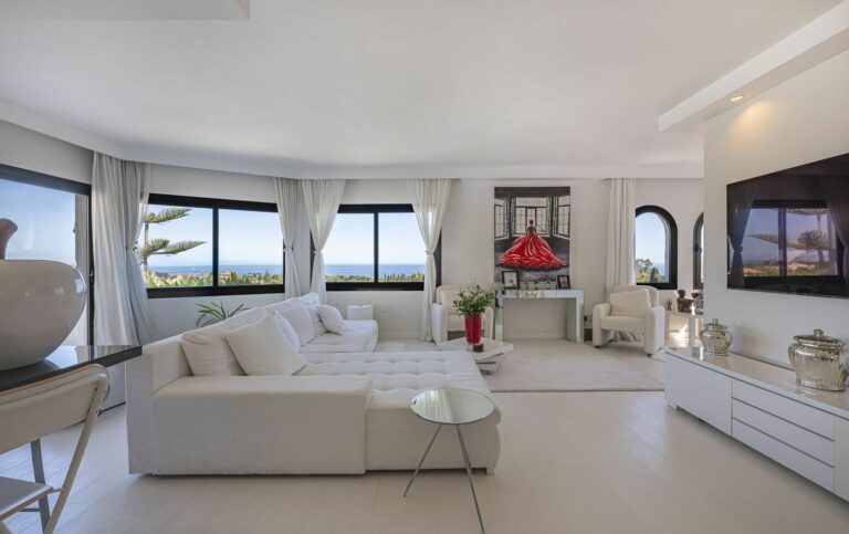 a557d47d14ddef5ff48a169797b63ef3 - 9