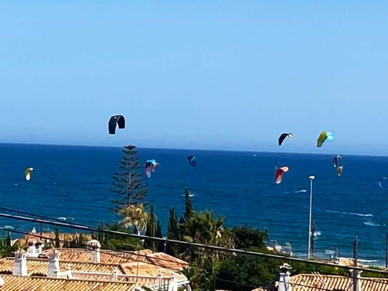 a57e2e0ffde3998050e637a24dcb596a - 3